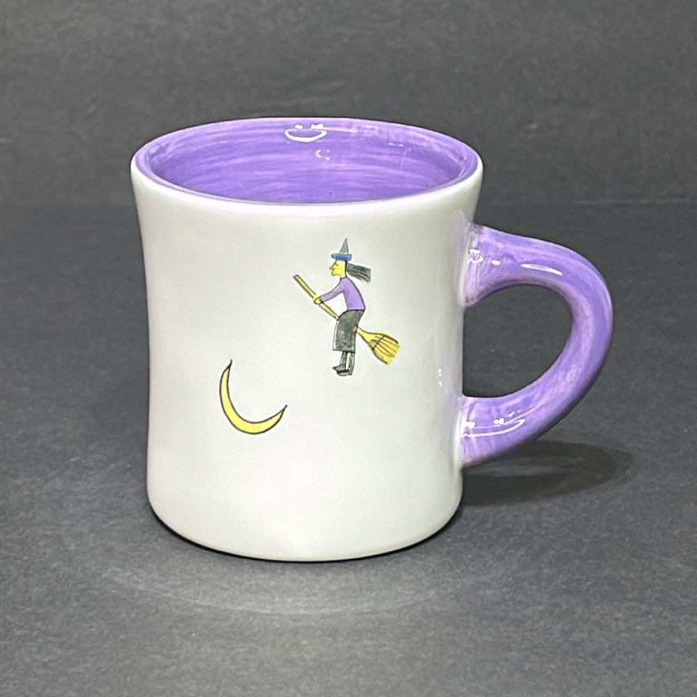 HausenWare Mug Cup Halloween Themed Witch Cat Broom 10oz Vtg 2003.